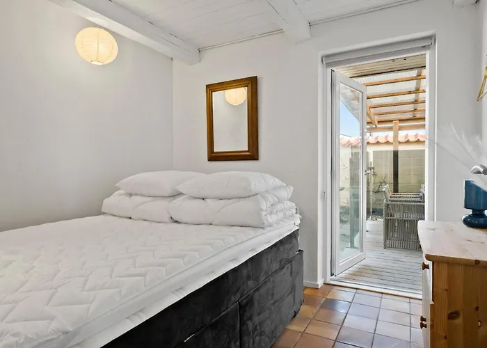 5 Bedroom In Casa de Férias Blokhus